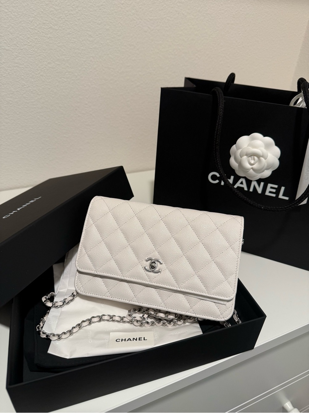 CHANEL White Quilted Leather Mini Wallet-on-Chain with Silver Hardware